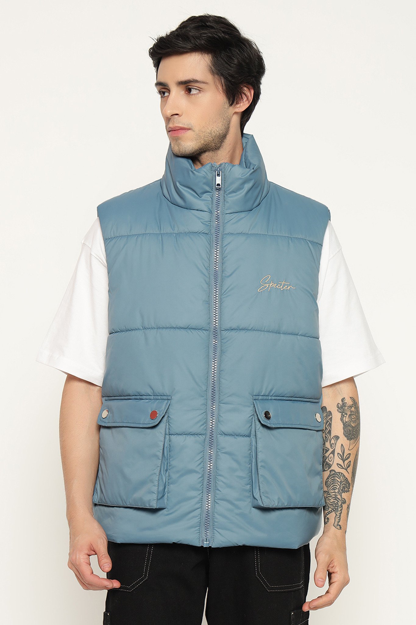 SLEEVELESS PUFFER JACKET (COOL BLUE)